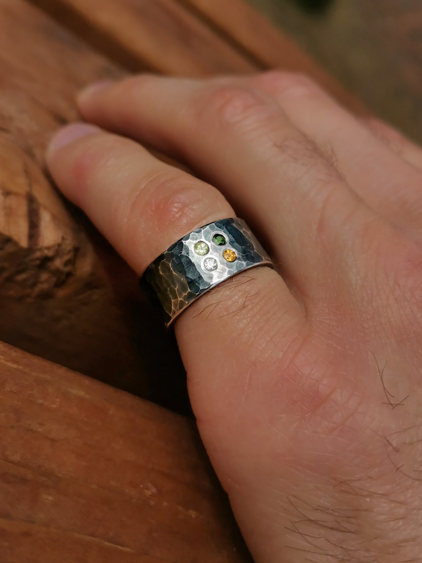 The Zenith ring, worn on a hand